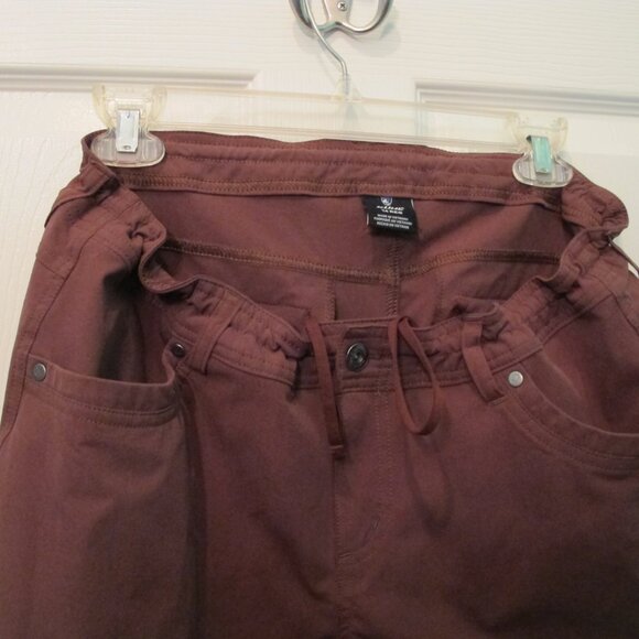 From REI:  KUHL Womens cargo pants Size 14  Burgandy - Picture 2 of 9